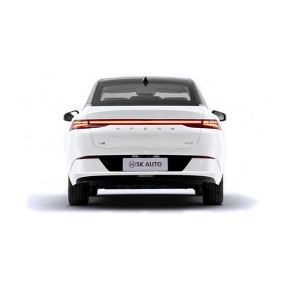 In Stock Ev Car Xiaopeng P5 Brand New 0km Energy Vehicles 5-Seat automobile for families