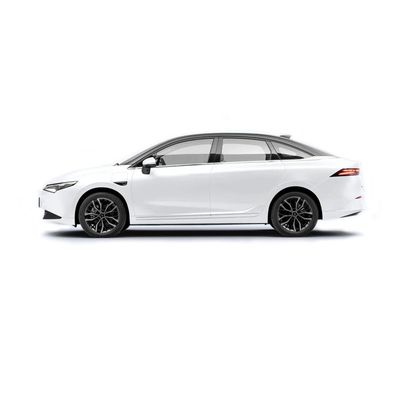 In Stock Ev Car Xiaopeng P5 Brand New 0km Energy Vehicles 5-Seat automobile for families