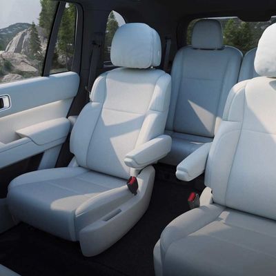 180km/h Max Speed Li L8 Max AWD 490HP 5-Door 6-Seater Electric SUV with 1200km Crusing Range and 3005mm Wheelbase