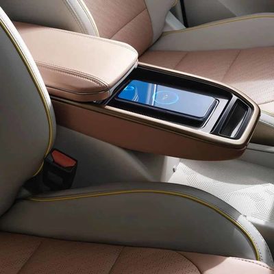 Geely Geometry M6 Medium Size SUV 150km/H 5 Door 5 Seater For Families Travel