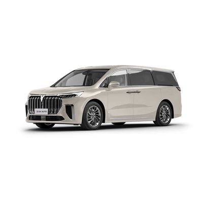 VOYAH Dreamer Luxury Flagship MPV EV 7 Seat Lantu EV Car For Business Family
