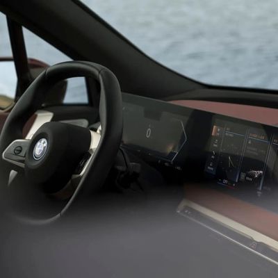 2023 BMW Ix M60 Xdrive40 Xdrive50 Electric Luxury SUV Has A Range Of 665km