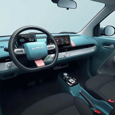 2024 Changan Lumin Adult Mini Electric Car With A Range Of 301km Electric Car
