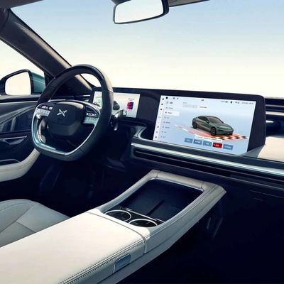 Brand New Xiaopeng P7 480Km Range High Speed Luxury EV Vehicles