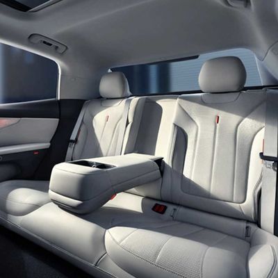 High Speed Hybrid Electric Car Geely LYNK&CO 07 EM-P 2024 Ev Car REEV LYNKCO 07 EM-P