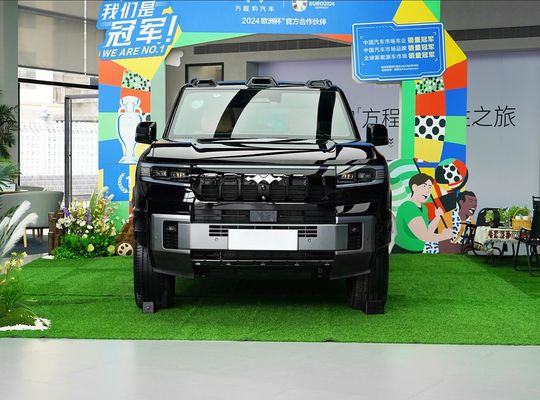 Seating Capacity for 7/6 and Four Wheel Drive BYD Hybrid Electric Vehicle Leopard 8 Luxury SUV