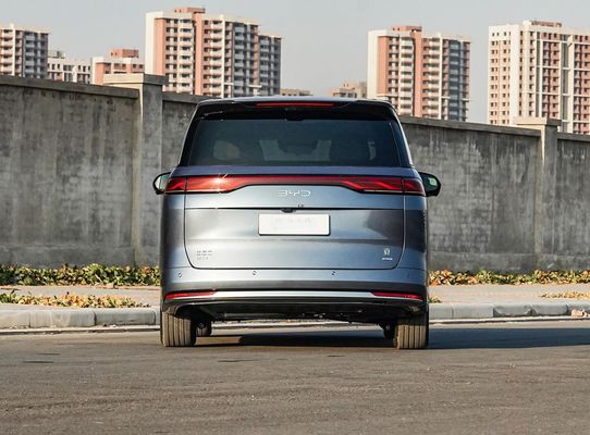 1100km Range BYD Xia MPV 5145MM Length Electric Vehicle for Business and Family