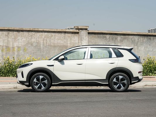 2025 Hot Selling New Model BYD Sealion 05EV Electric Vehicle Fast Charging 520KM Long Range EV with Sunroof