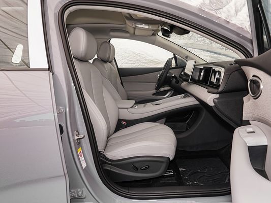 Touchscreen Display Interior Features 2025 Model BYD EV Car with Sunroof and 60.9kWh Battery Energy Fast Charging Electric Vehicle Hot Selling