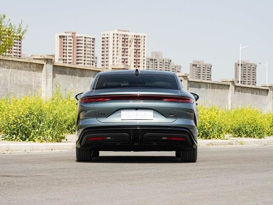 2025 Powerful Han L BYD Electric Vehicle with Max Power 500 KW and Leather Rudder 1000V High Voltage Fast Charging