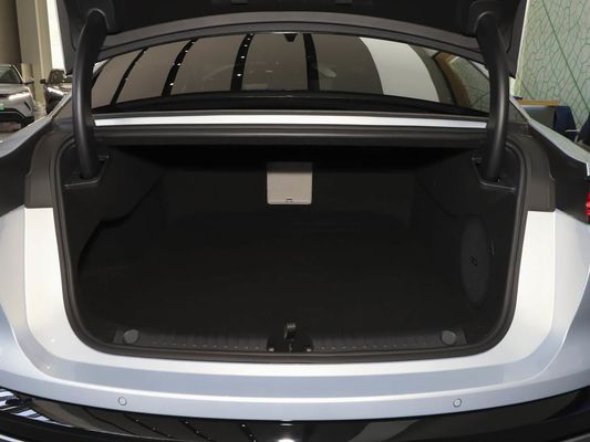 2025 Powerful Han L BYD Electric Vehicle with Max Power 500 KW and Leather Rudder 1000V High Voltage Fast Charging