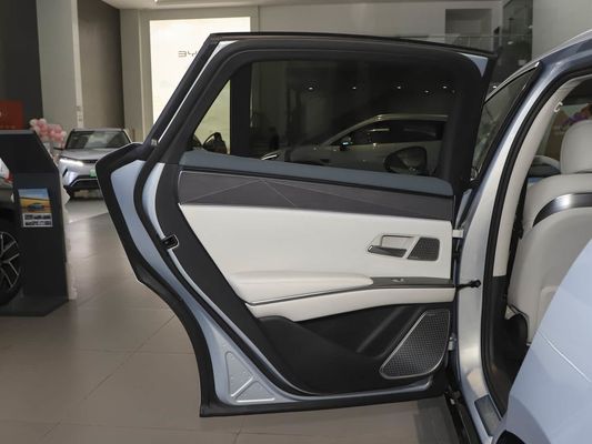 2025 Powerful Han L BYD Electric Vehicle with Max Power 500 KW and Leather Rudder 1000V High Voltage Fast Charging