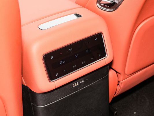 New Hot Selling BYD EV Car 2025 Model 100.5 KWh Battery Capacity and Fast Charging 0.1 Hour 670KM Long Range 500kW Power Electric Car Big Space for Family 7 Seats