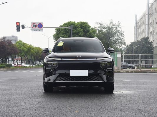 2025 Xpeng G9 Fully Electric SUV 93.1kWh Battery Capacity 423kW Max Motor Power 680km Long Range and Fast Charging with Sunroof