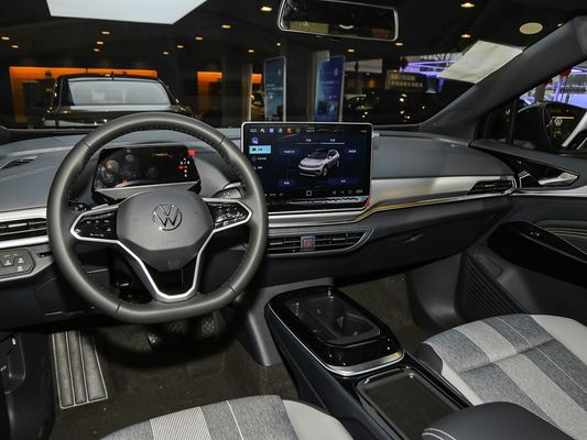 2025 VW ID4 New Model Best Offer Electric Car Hot Selling EV Volkswagon 601km Range and 0.67hrs Fast Charging Time