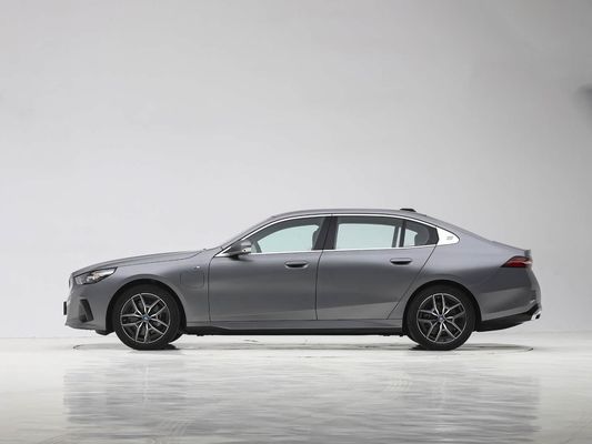 New Model BMW I5 eDrive 2025 Hot Selling Electric Vehicle Long Range More Than 700KM EV Fast Charging Limousine Sedan with Sunroof Big Space